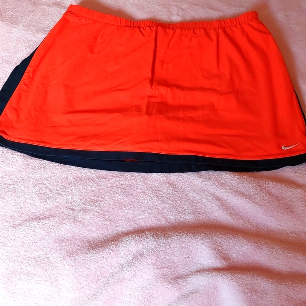 Women's skort